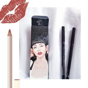 New QVEEN Studio Lip Liner Duo